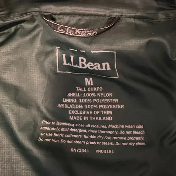 L.L. Bean Puffer Jacket Men’s Medium Tall - Picture 3 of 8